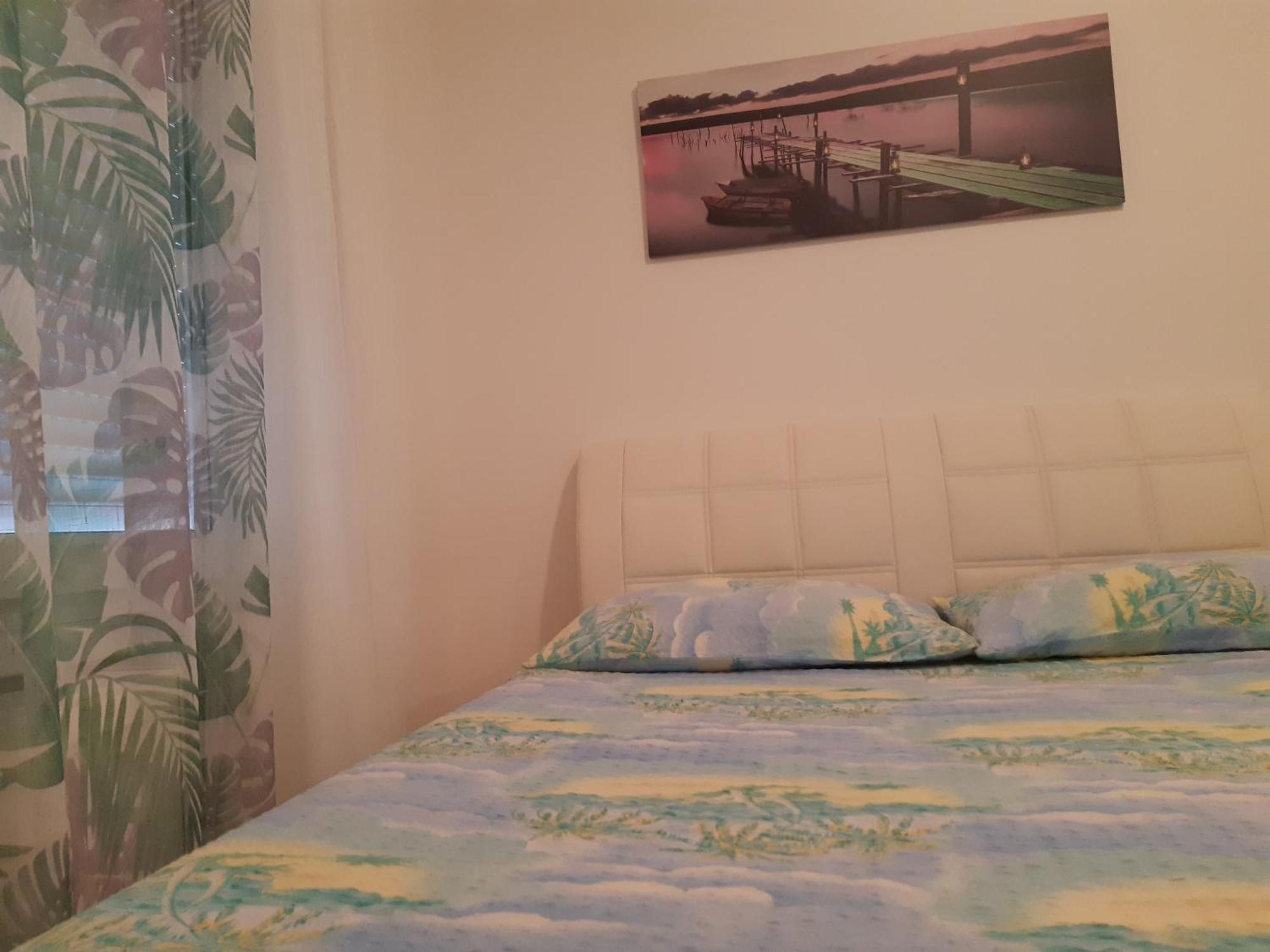 Apartman Dijana Apartamento Banja Luka Quarto foto